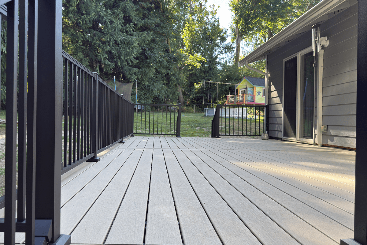 Renova Contractors LLC composite deck project photo